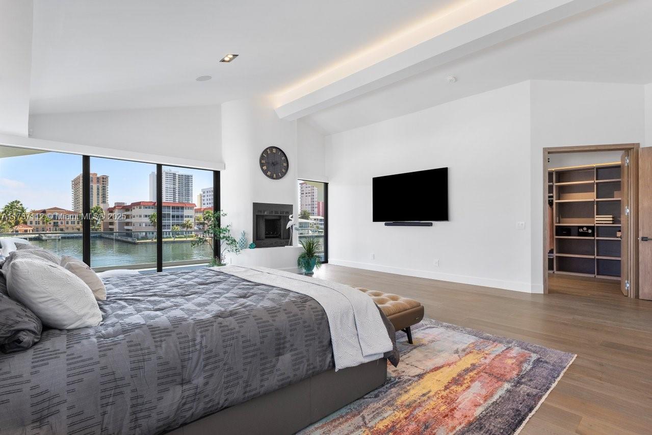 607 Palm Drive Hallandale Beach, FL 33009 - Photo 53 of 79