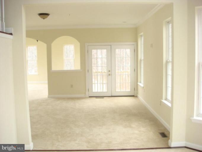 101 Notley Road Fort Washington, MD 20744 - Photo 21 of 26 Family Room