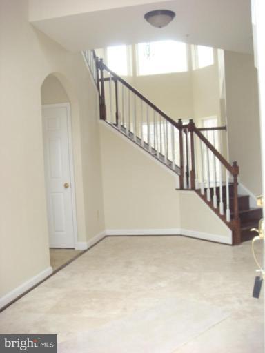 101 Notley Road Fort Washington, MD 20744 - Photo 9 of 26 Foyer Entrance