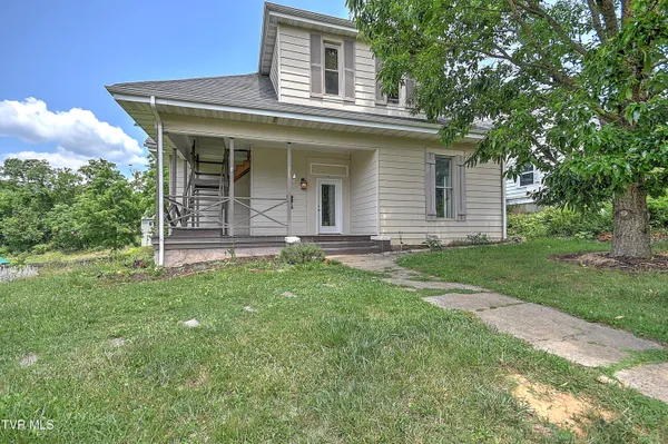 $225,000 | 713 Ash Street, Unit 3, Bristol, TN 37620