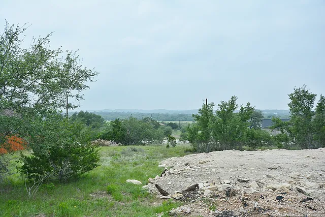 $87,900 | 105 North Jerry Gray, Blanco, TX 78606