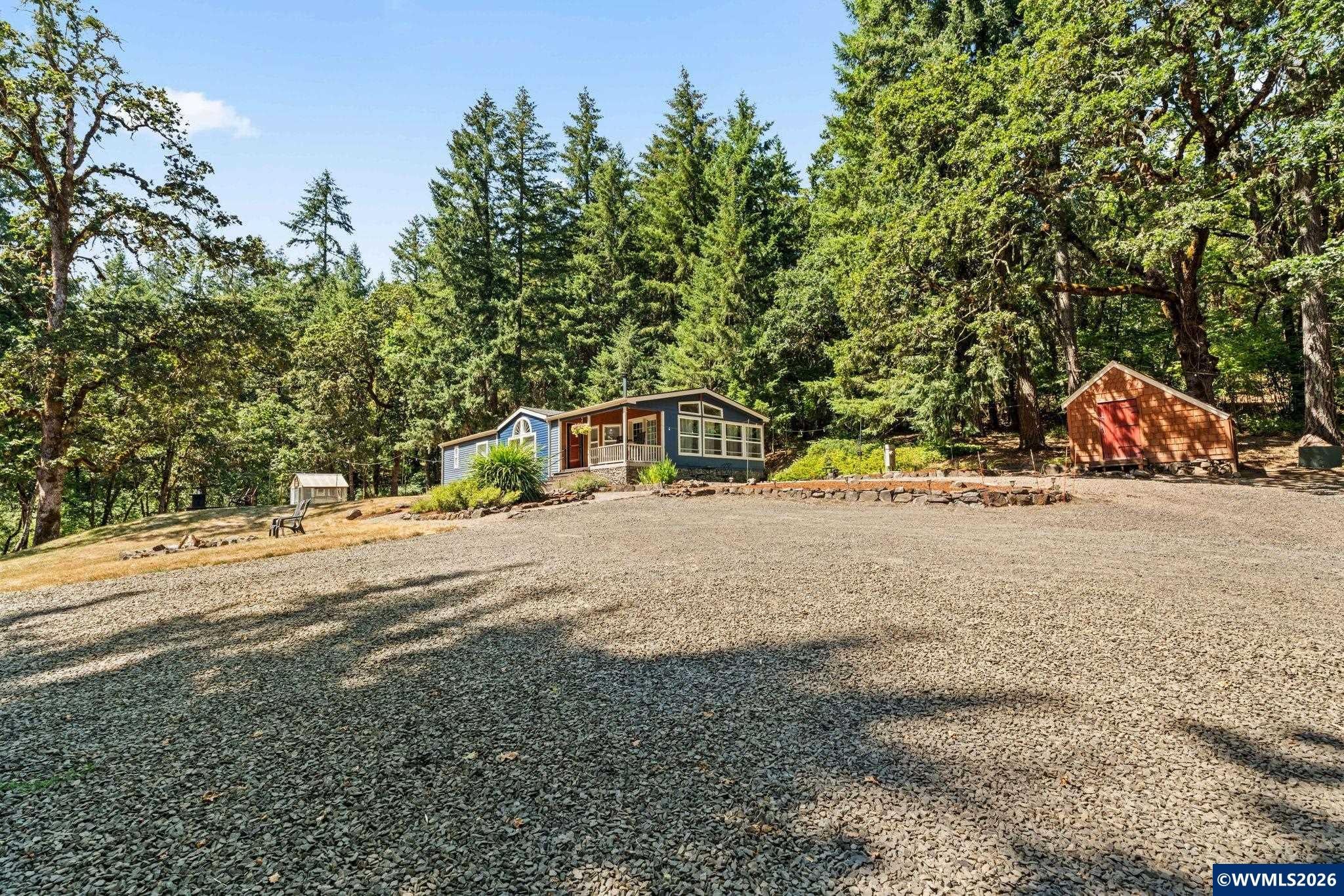 25264 Kyle Road Monroe, OR 97456 - Photo 4 of 50 Gallery Image 4