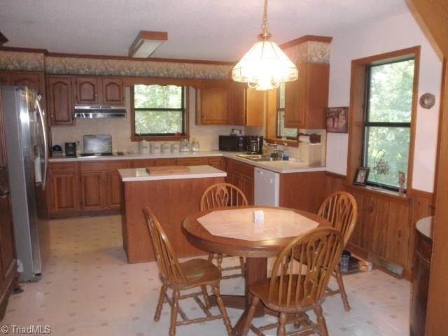 2478 Ridge Road Lexington, NC 27295 - Photo 9 of 30 Gallery Image 9