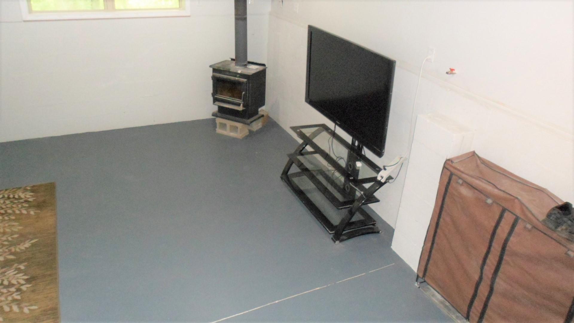 268 River Valley Road Frankfort, KY 40601 - Photo 41 of 59 basement tv room