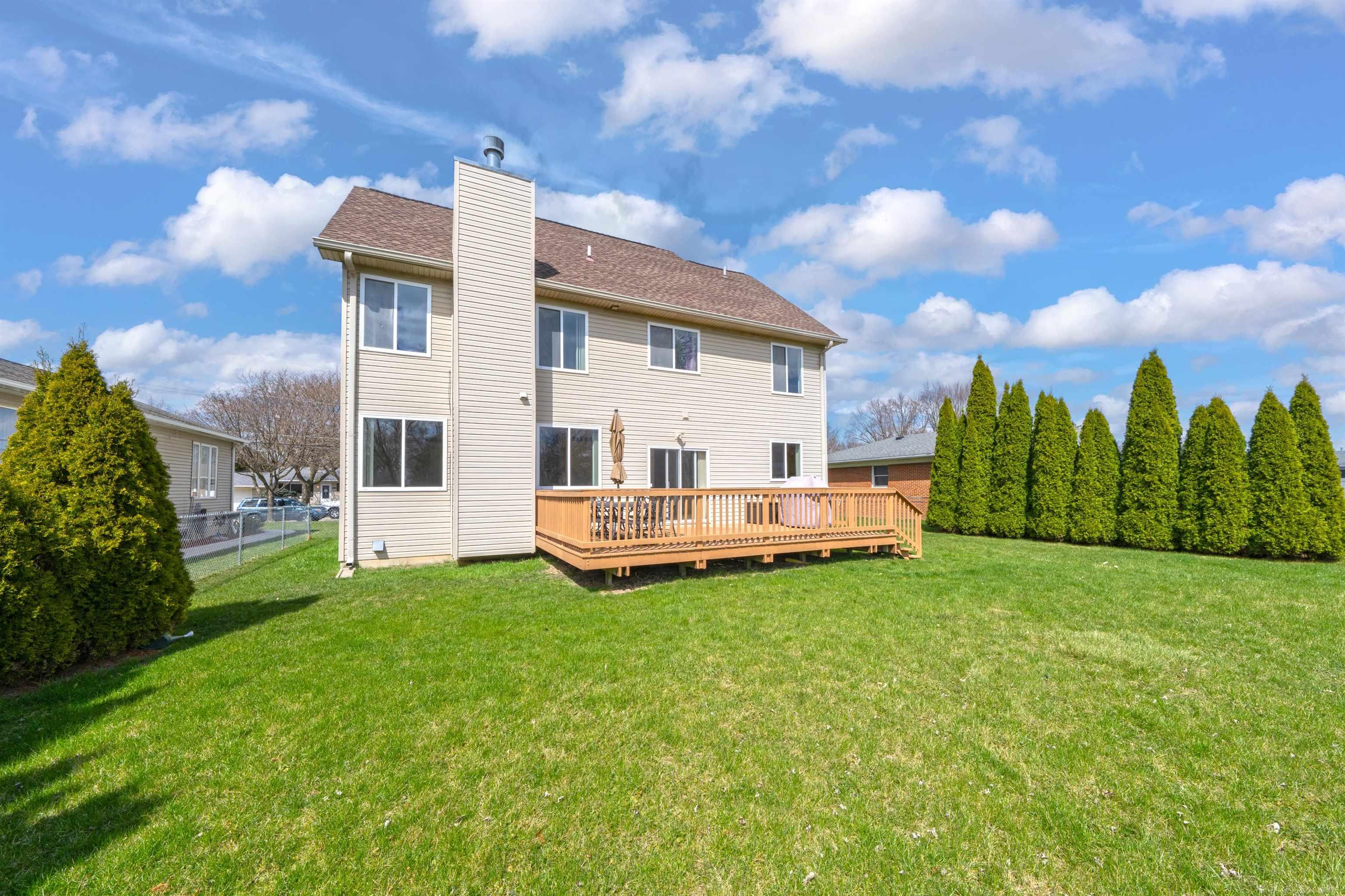 2094 Oakcrest Road Sterling Heights, MI 48310 - Photo 29 of 36 50171184-822f27c5-de53-4532-870f-623e79d038c7.JPG