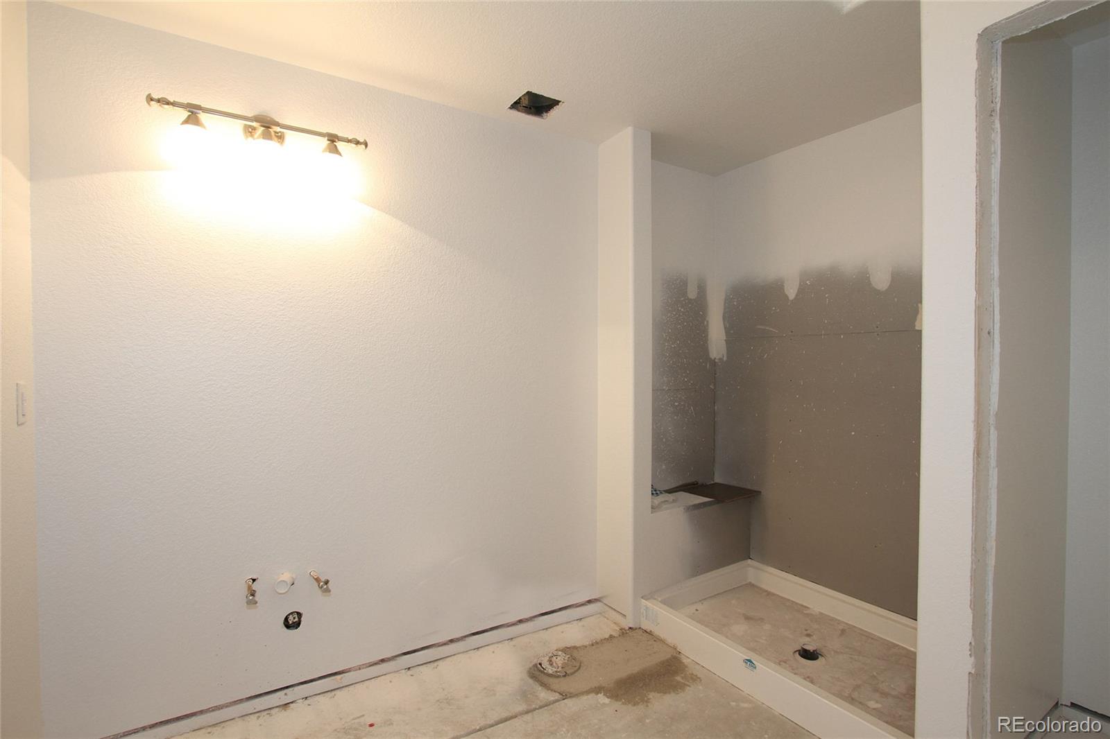 2684 Savage Road Elizabeth, CO 80107 - Photo 14 of 32 Gallery Image 14