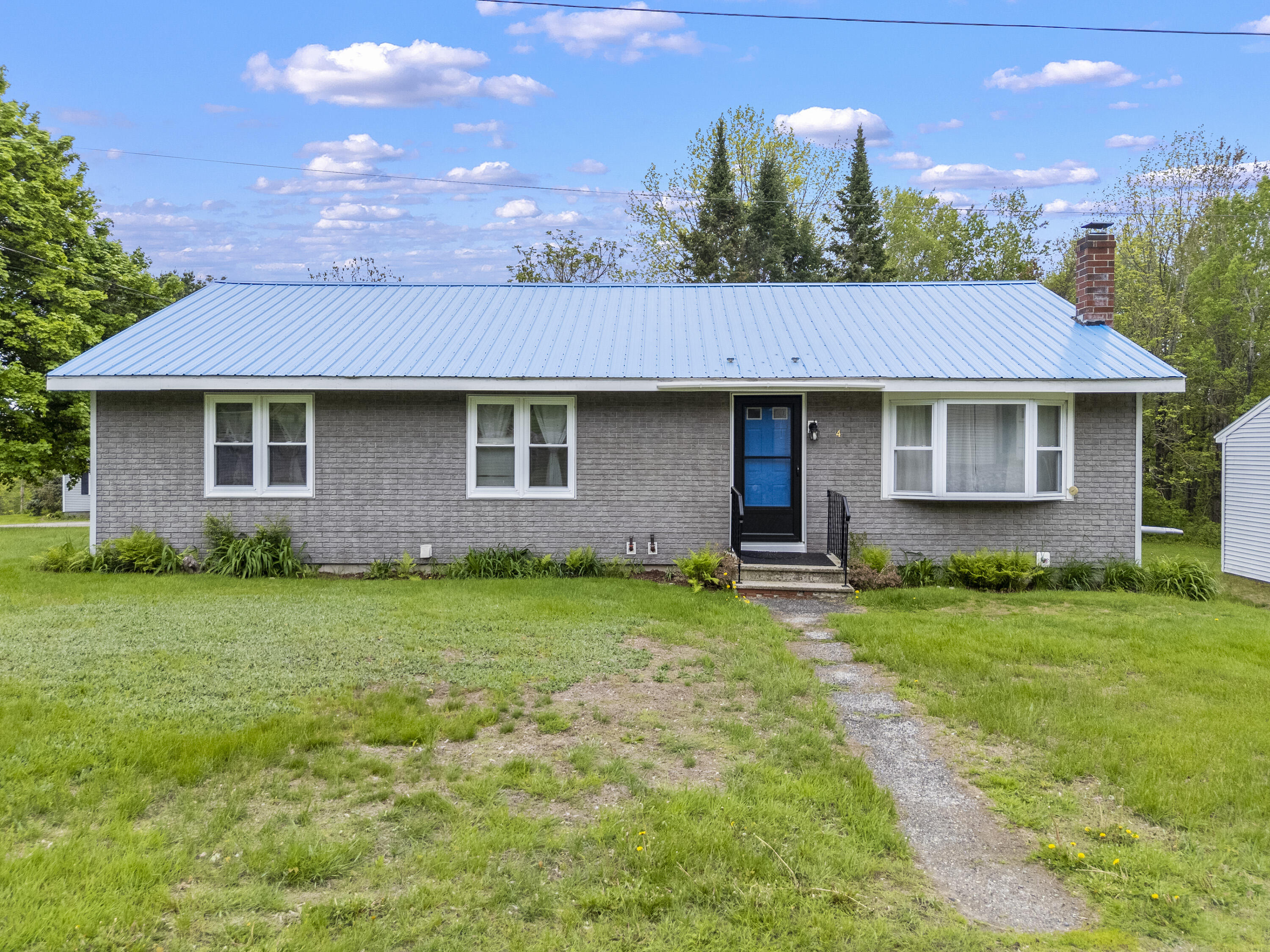 4 Andrews Road Winthrop, ME 04364 - Photo 5 of 42 4 Andrews Rd_104