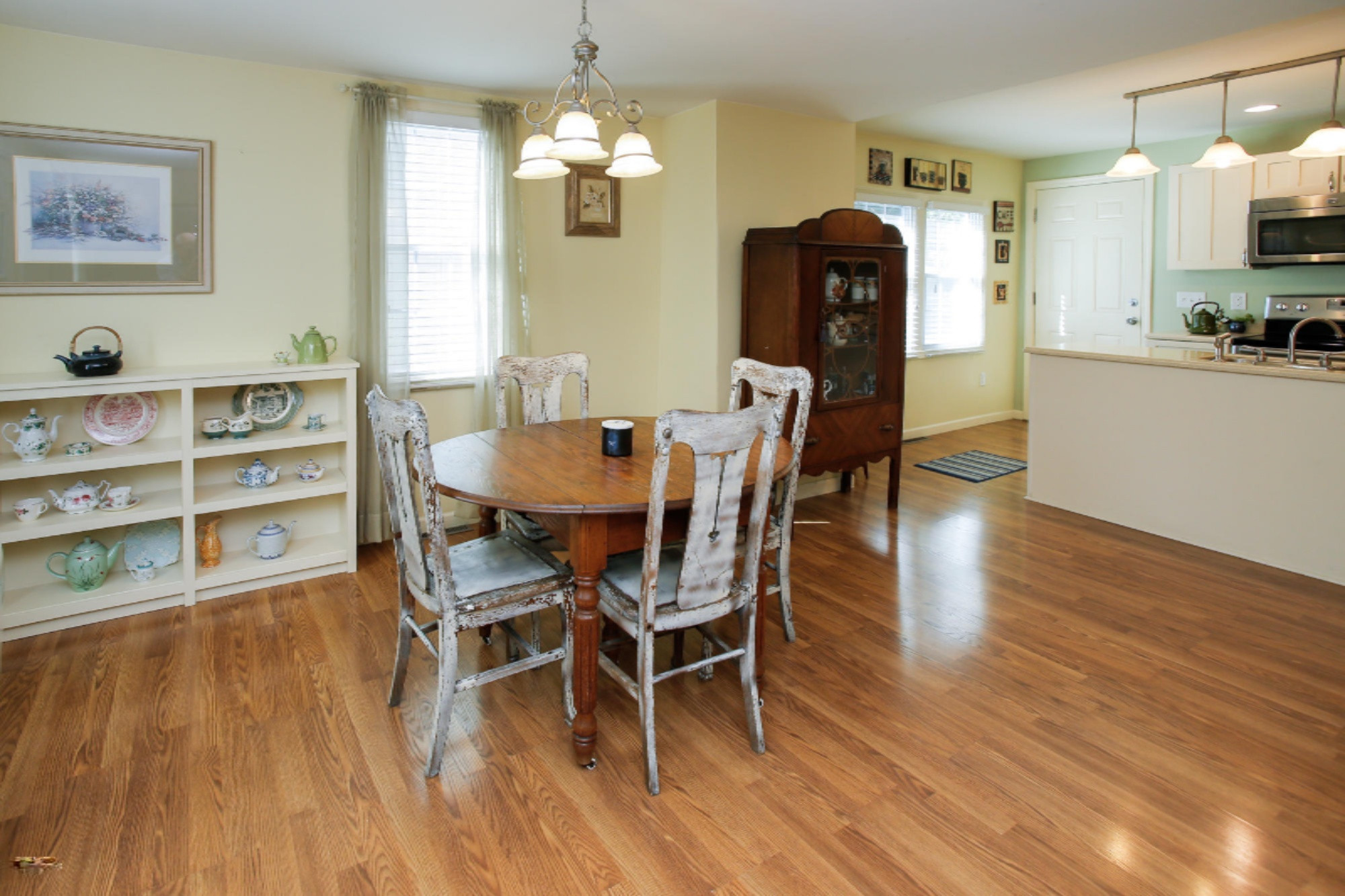 610 North Main Street Three Rivers, MI 49093 - Photo 8 of 21 610 n main-108