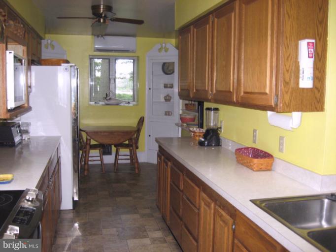 28536 Gilnock Road Easton, MD 21601 - Photo 24 of 30 Kitchen