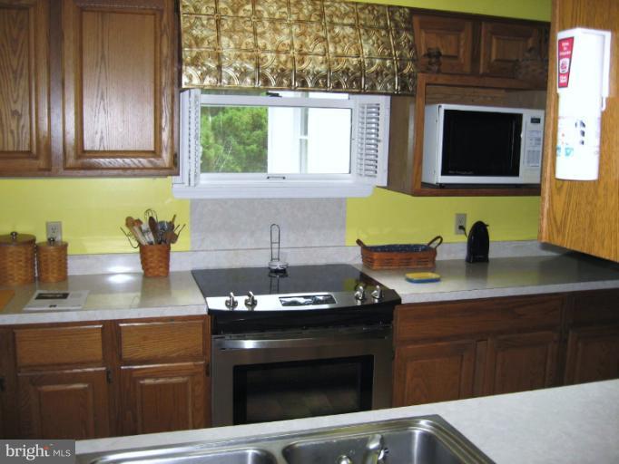 28536 Gilnock Road Easton, MD 21601 - Photo 10 of 30 Kitchen