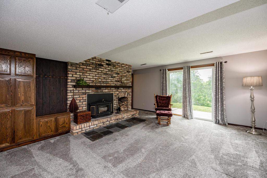 2143 Lakeview Ridge Drive Northeast Solon, IA 52333 - Photo 32 of 59 Gallery Image 32