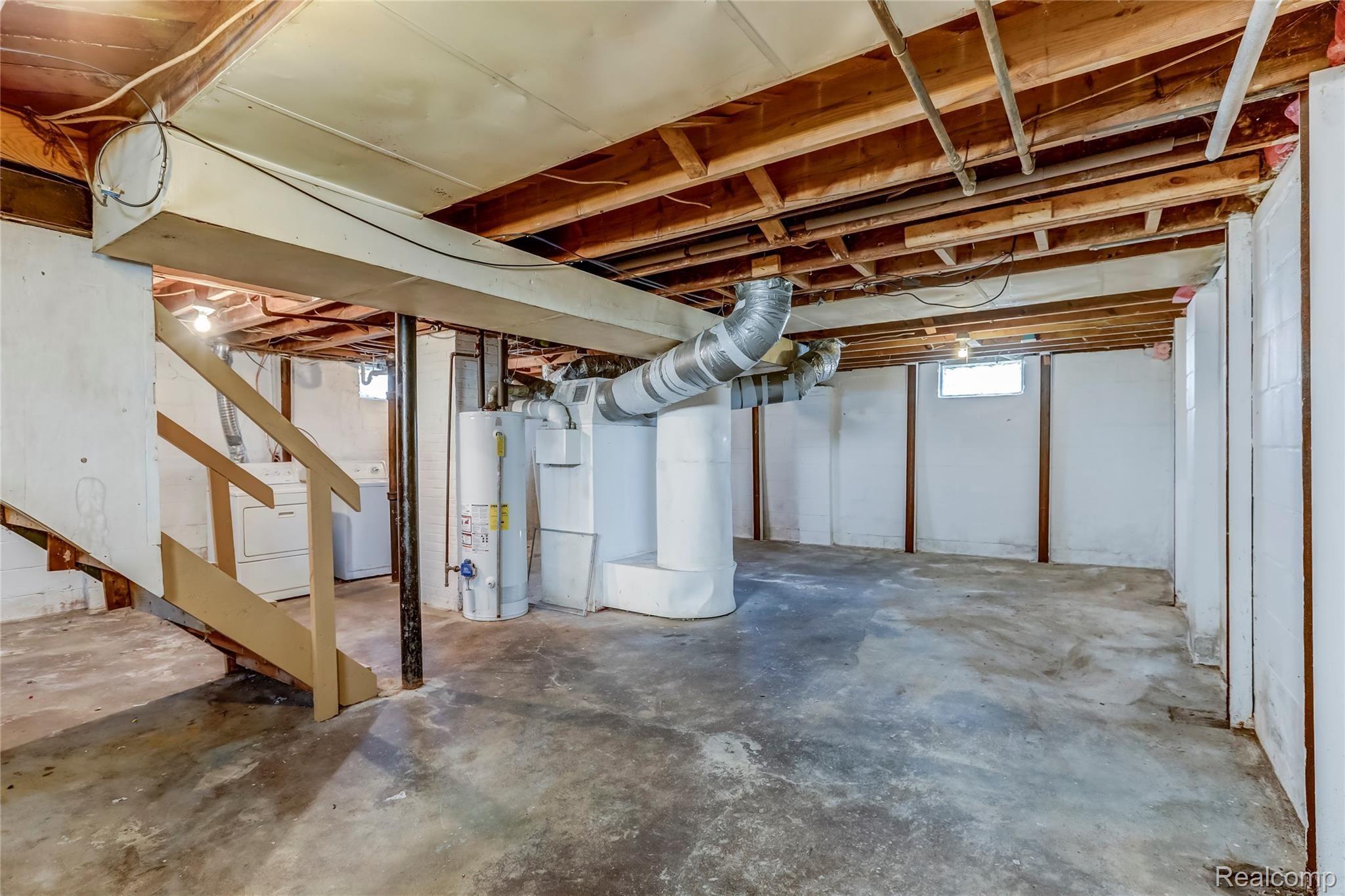 6254 Evergreen Road Detroit, MI 48228 - Photo 22 of 24 6254 Evergreen Road, Detroit, MI-23.jpg-FULL