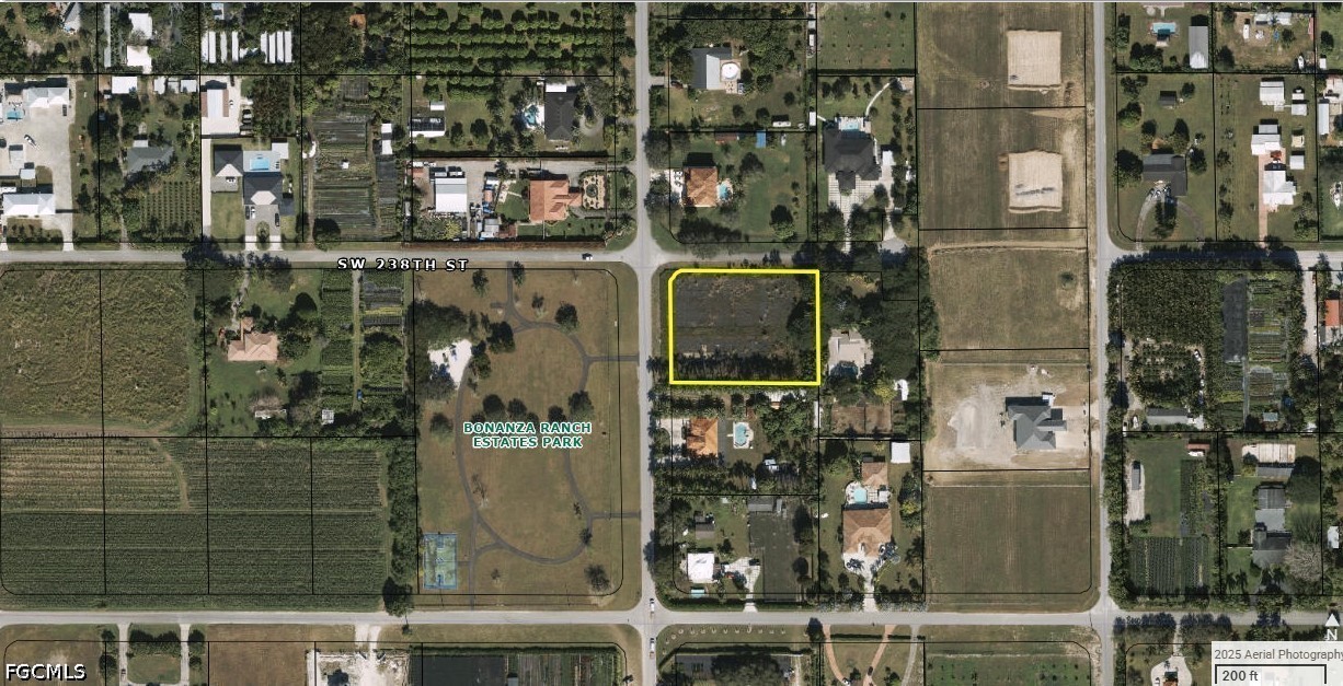 Southwest 212th Avenue Homestead, FL 33031 - Photo 2 of 3
