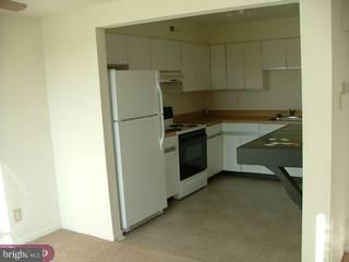119 B Chaucer Road Mount Laurel, NJ 08054 - Photo 4 of 5 Gallery Image 4
