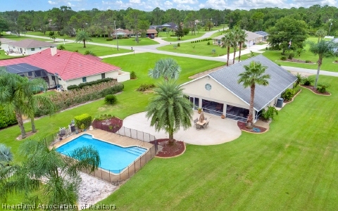 3409 Par Road Sebring, FL 33872 - Photo 5 of 24 Gallery Image 5