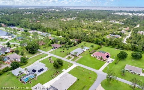 3409 Par Road Sebring, FL 33872 - Photo 10 of 24 Gallery Image 10