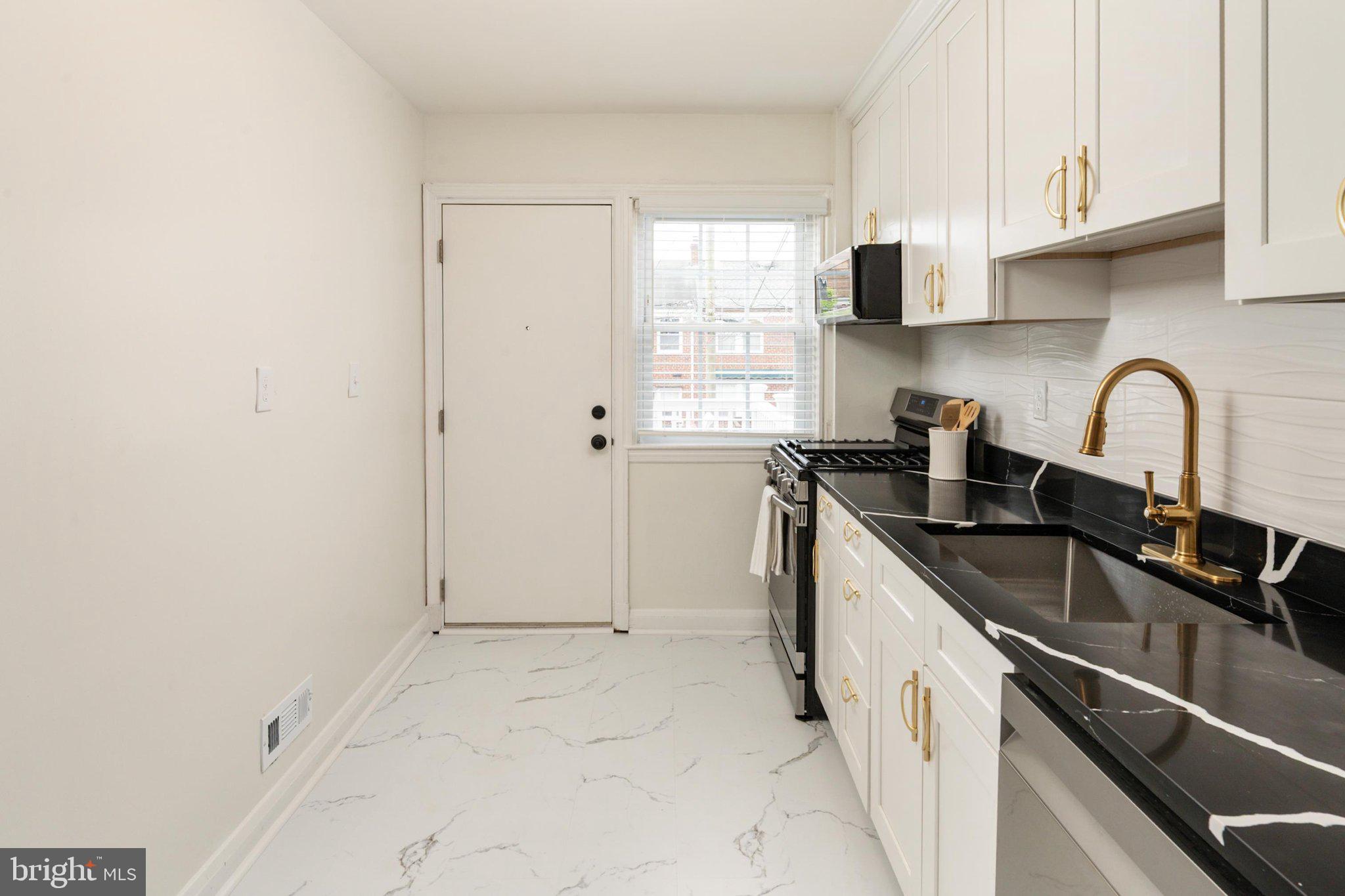 1521 Kennewick Road Baltimore, MD 21218 - Photo 31 of 31