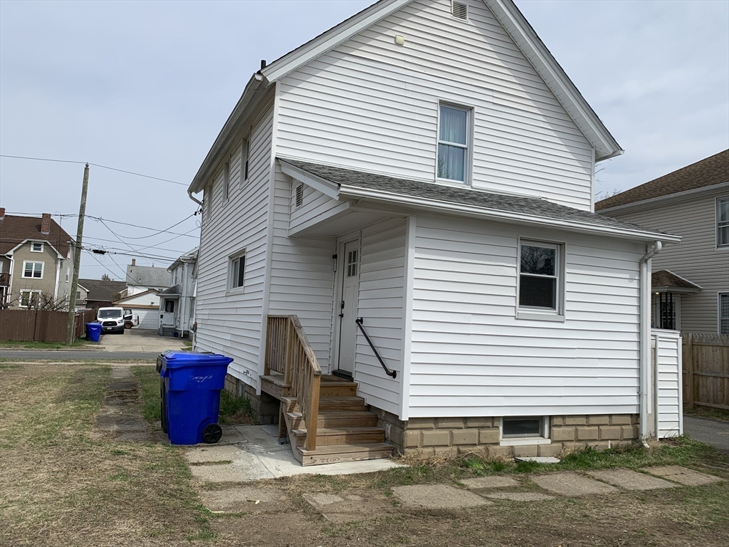 36 Devens Street Springfield, MA 01151 - Photo 34 of 35