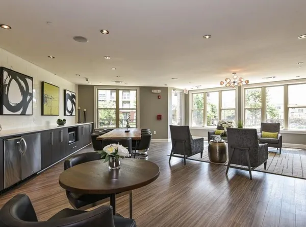 $2,518 | 2400 Parkland Drive Northeast, Unit 339, Atlanta, GA 30324