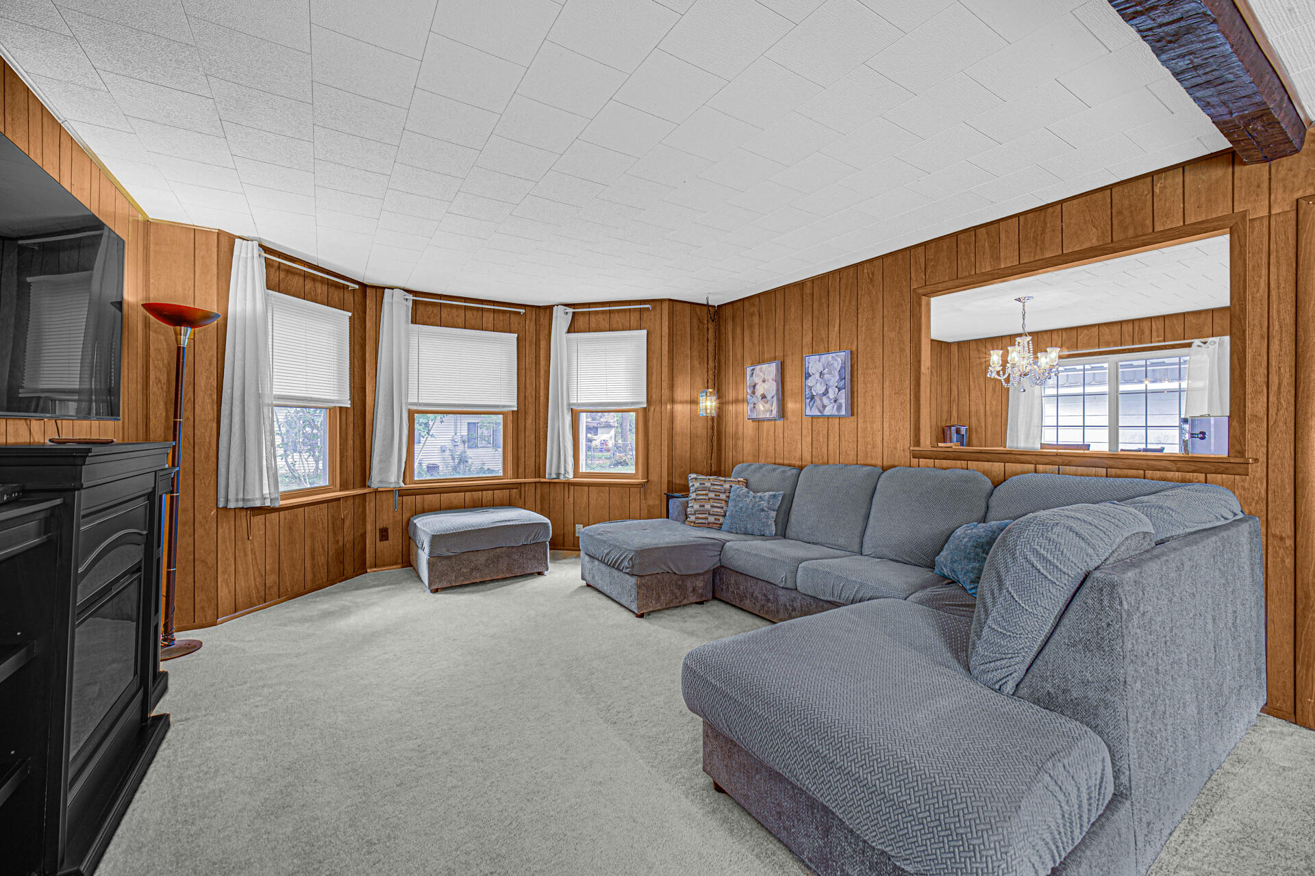 10889 East Cherokee Road Walkerton, IN 46574 - Photo 5 of 21 1920x1280