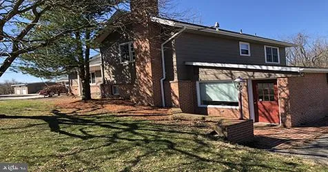 $550,000 | 21680 Leitersburg Pike, Hagerstown, MD 21742