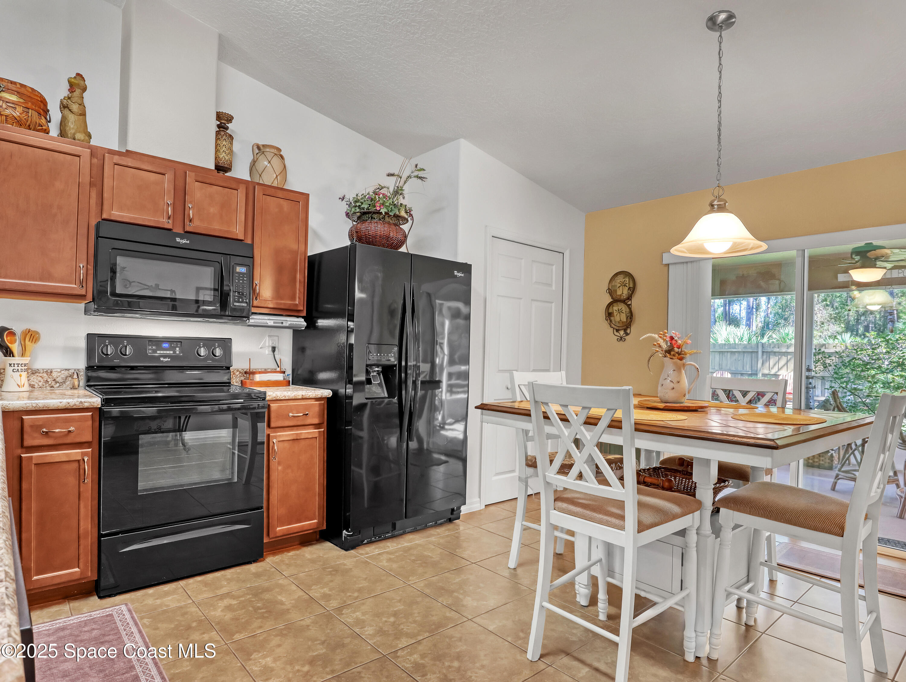 495 Danis Road Southwest Palm Bay, FL 32908 - Photo 10 of 39 495 Danis (12)