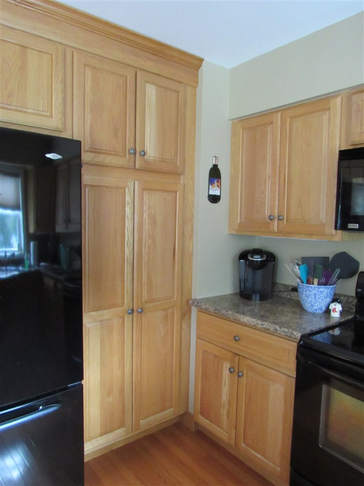 179 Adams Street Rutland, VT 05701 - Photo 5 of 24