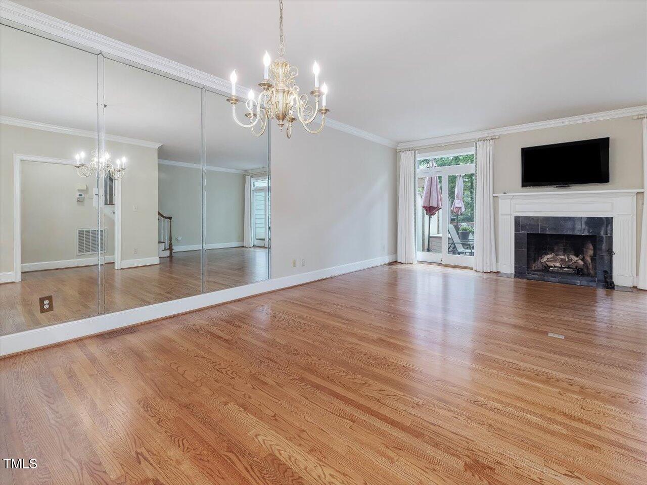 3347 Ridgecrest Court Raleigh, NC 27607 - Photo 15 of 65 19-Dining