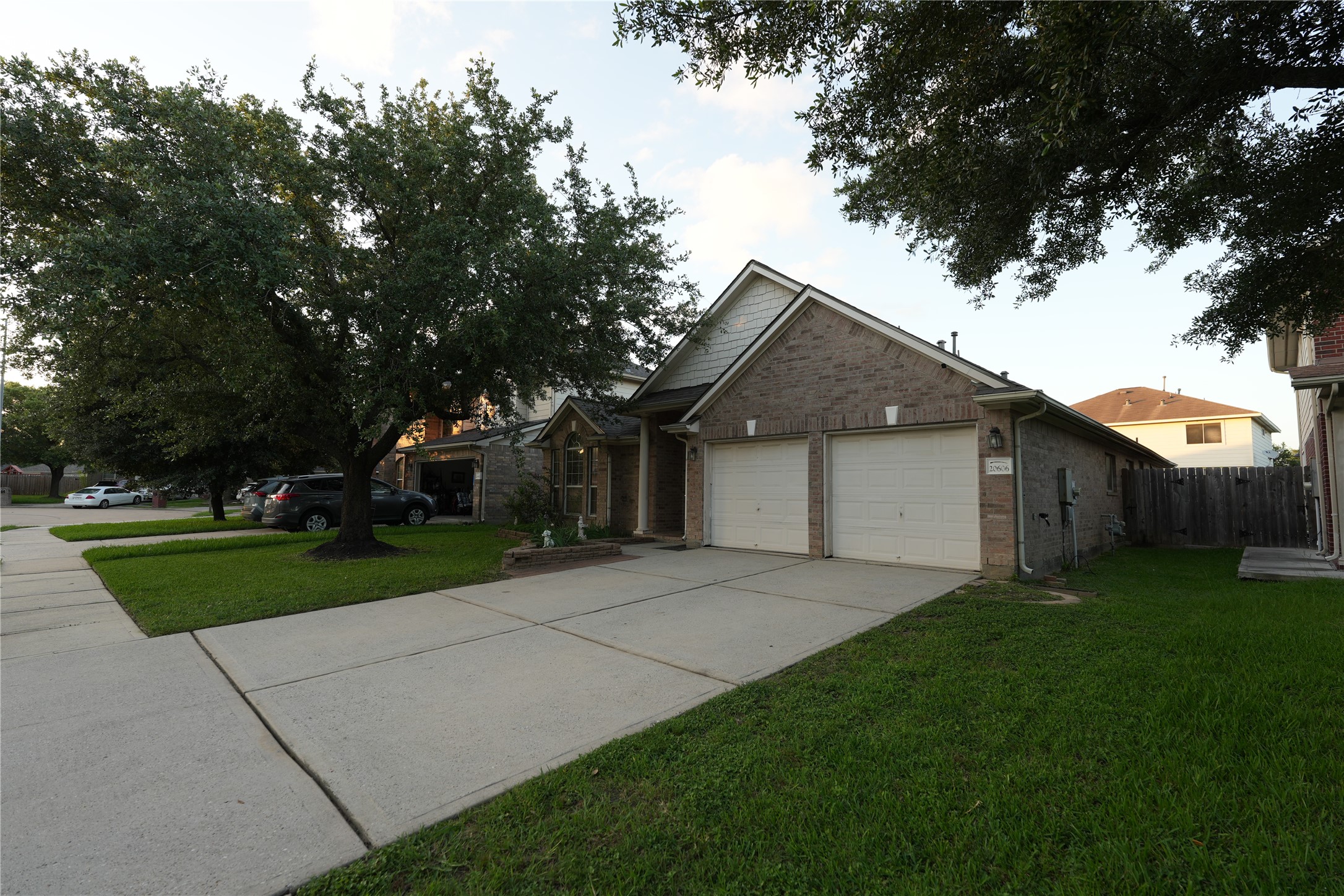 20606 Spring Mission Lane Spring, TX 77388 - Photo 5 of 42