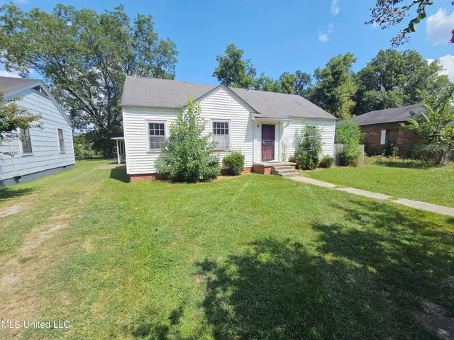 $29,900 | 406 Washington Street, Belzoni, MS 39038