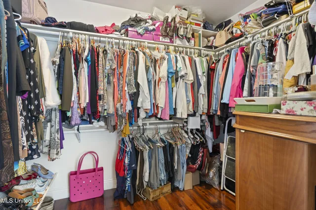 $550,000 | 6277 Pontiac Drive, Kiln, MS 39556