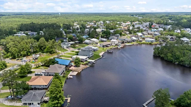 $550,000 | 6277 Pontiac Drive, Kiln, MS 39556