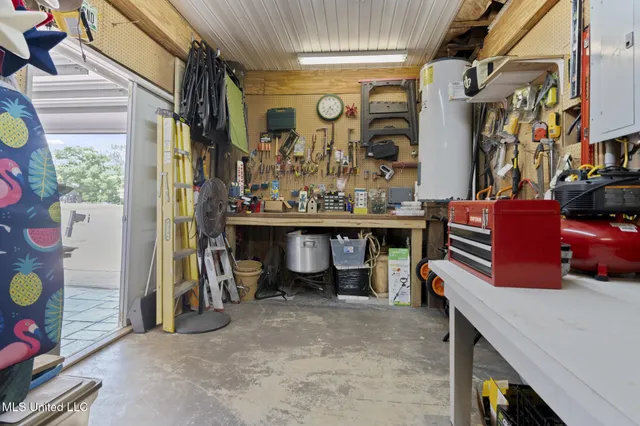 $550,000 | 6277 Pontiac Drive, Kiln, MS 39556