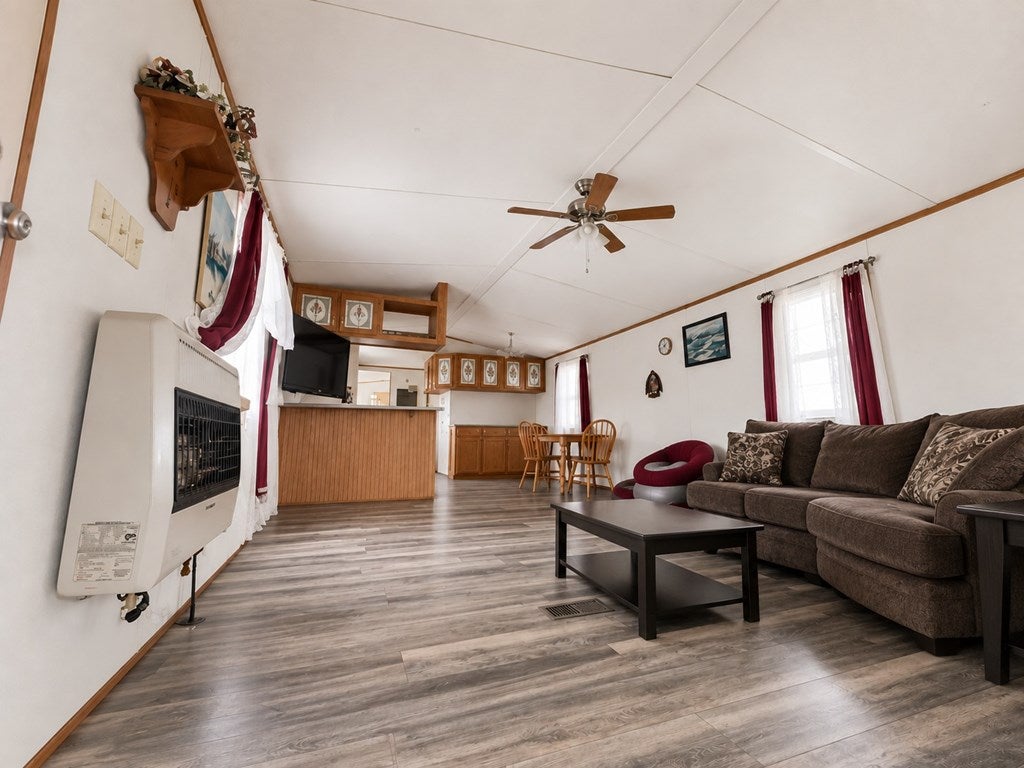 1291 Pipers Gap Road Galax, VA 24333 - Photo 3 of 30 Gallery Image 3