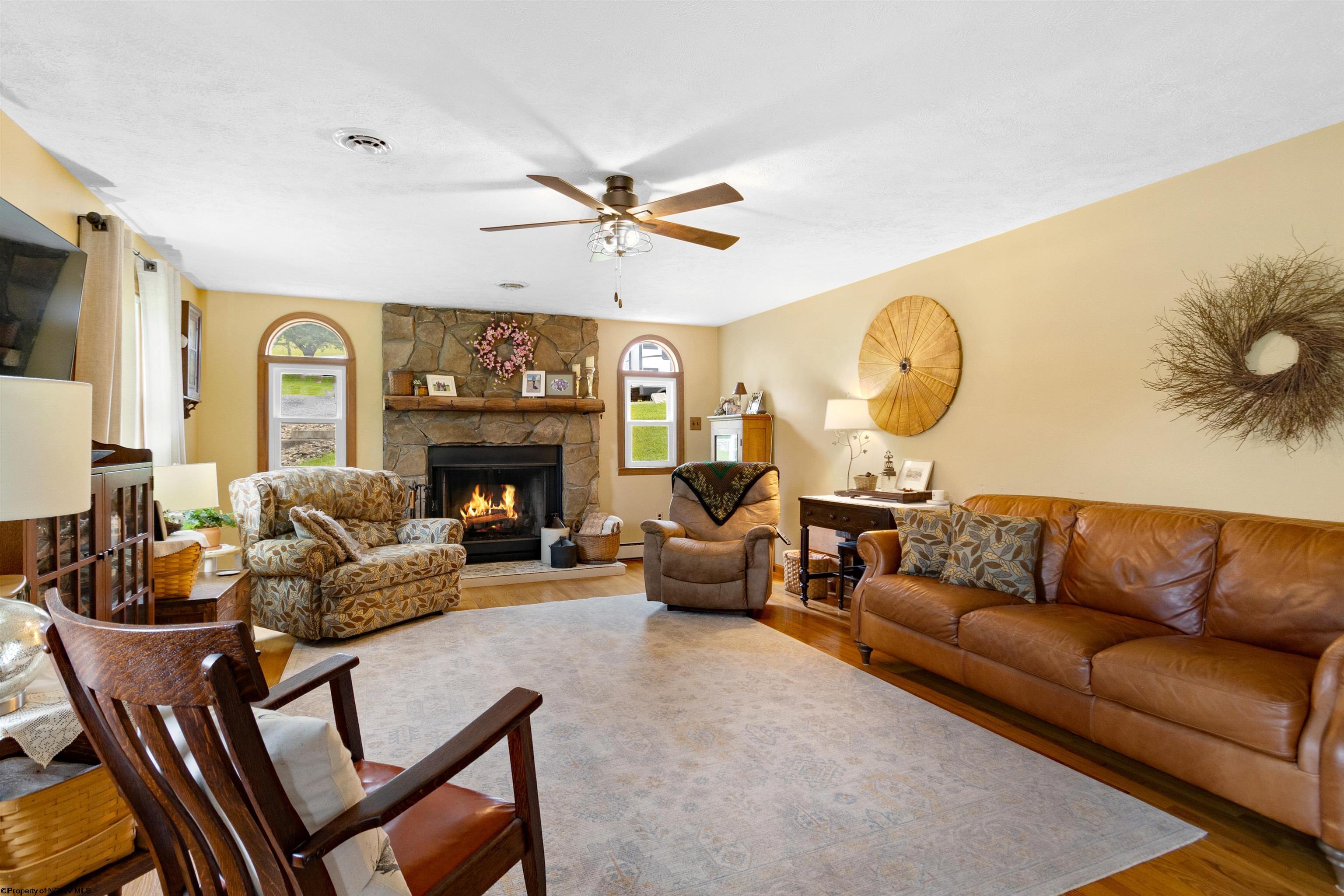 3701 Fairmont Road Morgantown, WV 26501 - Photo 4 of 41 Gallery Image 4