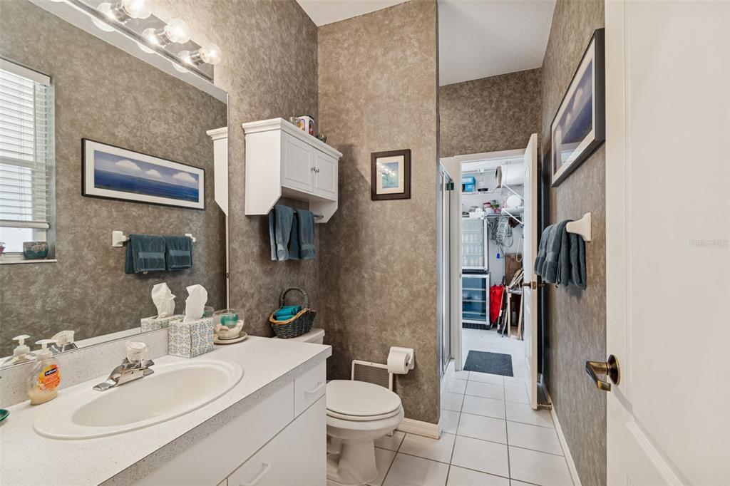 928 Oakview Road Tarpon Springs, FL 34689 - Photo 44 of 75 a bathroom with a sink toilet and shower