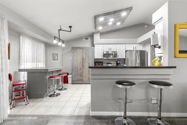 $435,000 | 1665 Michelle Drive, Yuba City, CA 95993