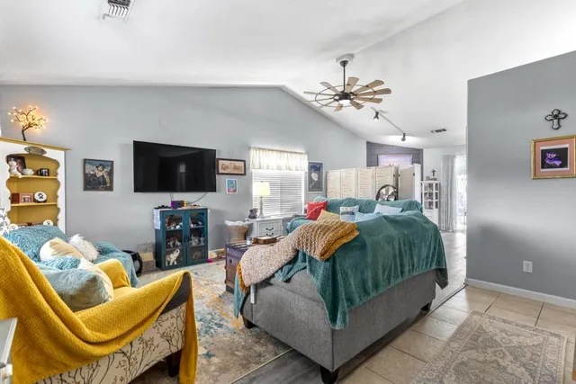 $435,000 | 1665 Michelle Drive, Yuba City, CA 95993