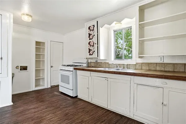 $175,000 | 506 Bluebonnet Street, Aubrey, TX 76227