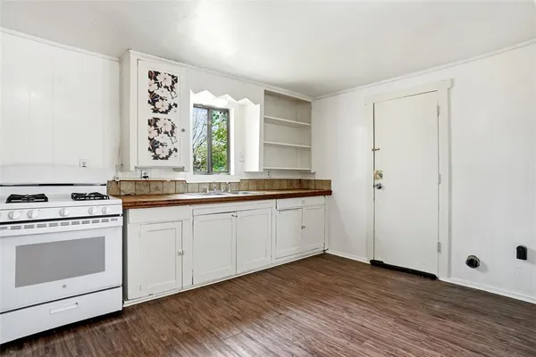 $175,000 | 506 Bluebonnet Street, Aubrey, TX 76227