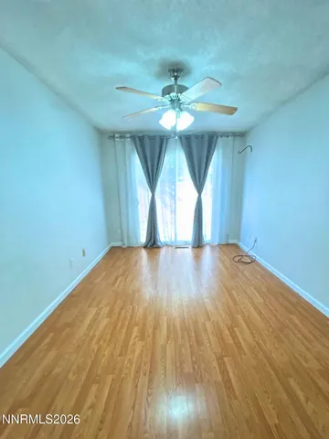 $1,895 | 1995 Trainer Way, Reno, NV 89512