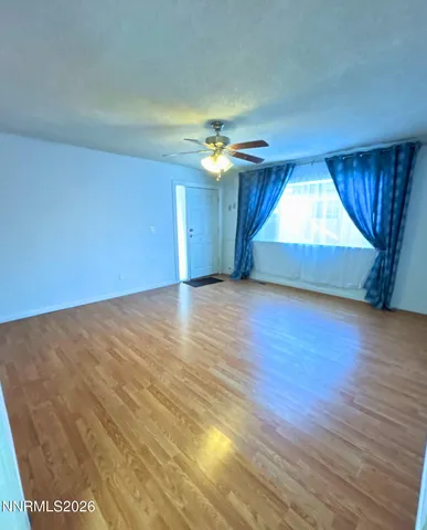 $1,895 | 1995 Trainer Way, Reno, NV 89512