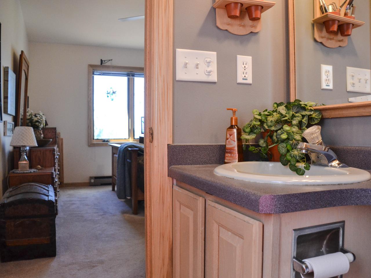 4865 Echo Ridge Road Eagle River, WI 54521 - Photo 15 of 37 Gallery Image 15