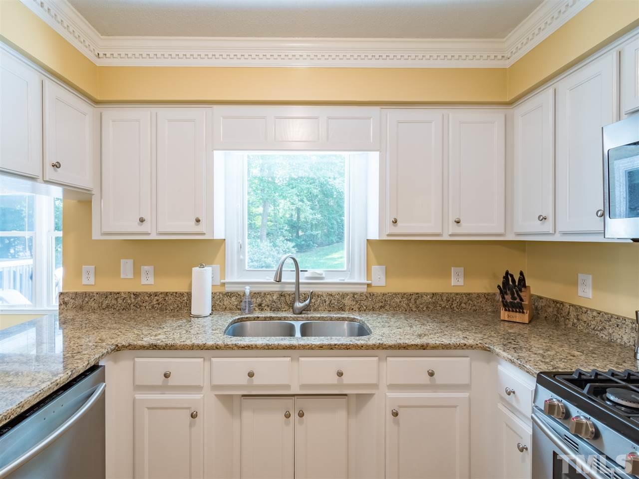 2321 Pastille Lane Raleigh, NC 27612 - Photo 11 of 30