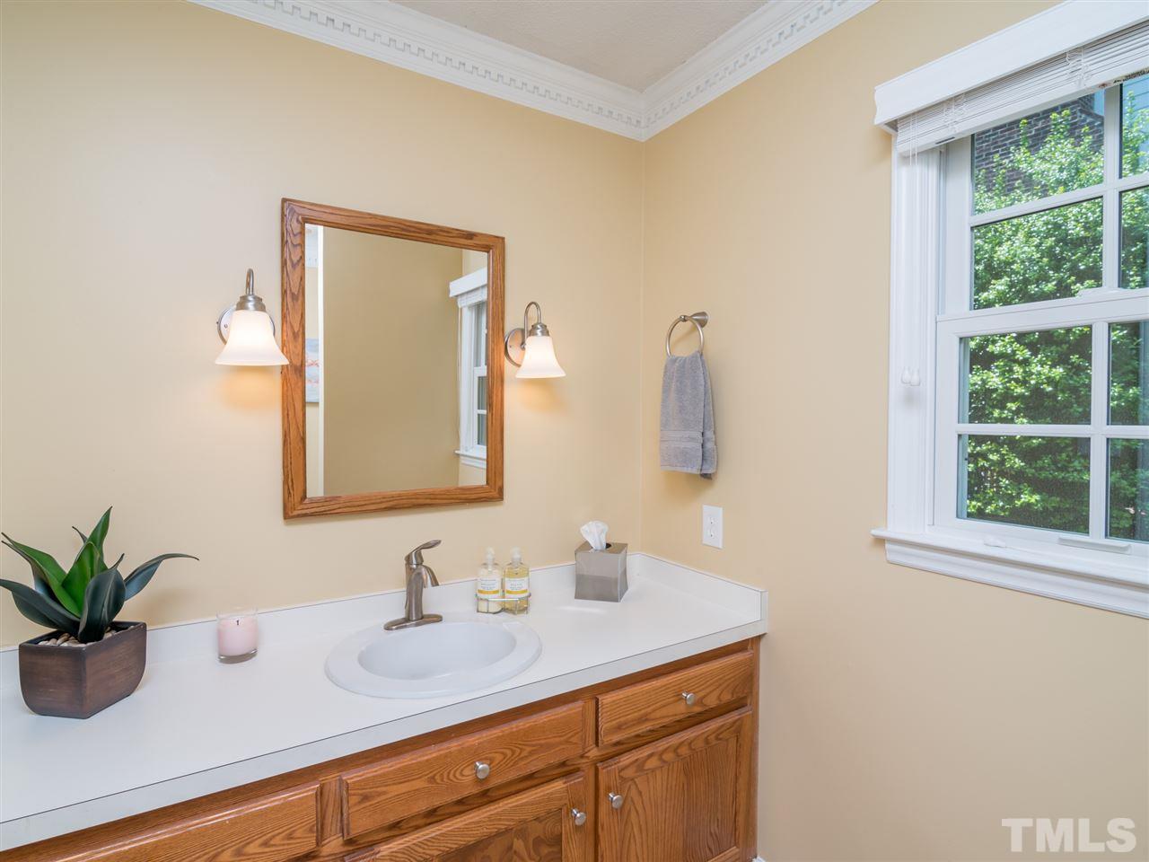 2321 Pastille Lane Raleigh, NC 27612 - Photo 18 of 30