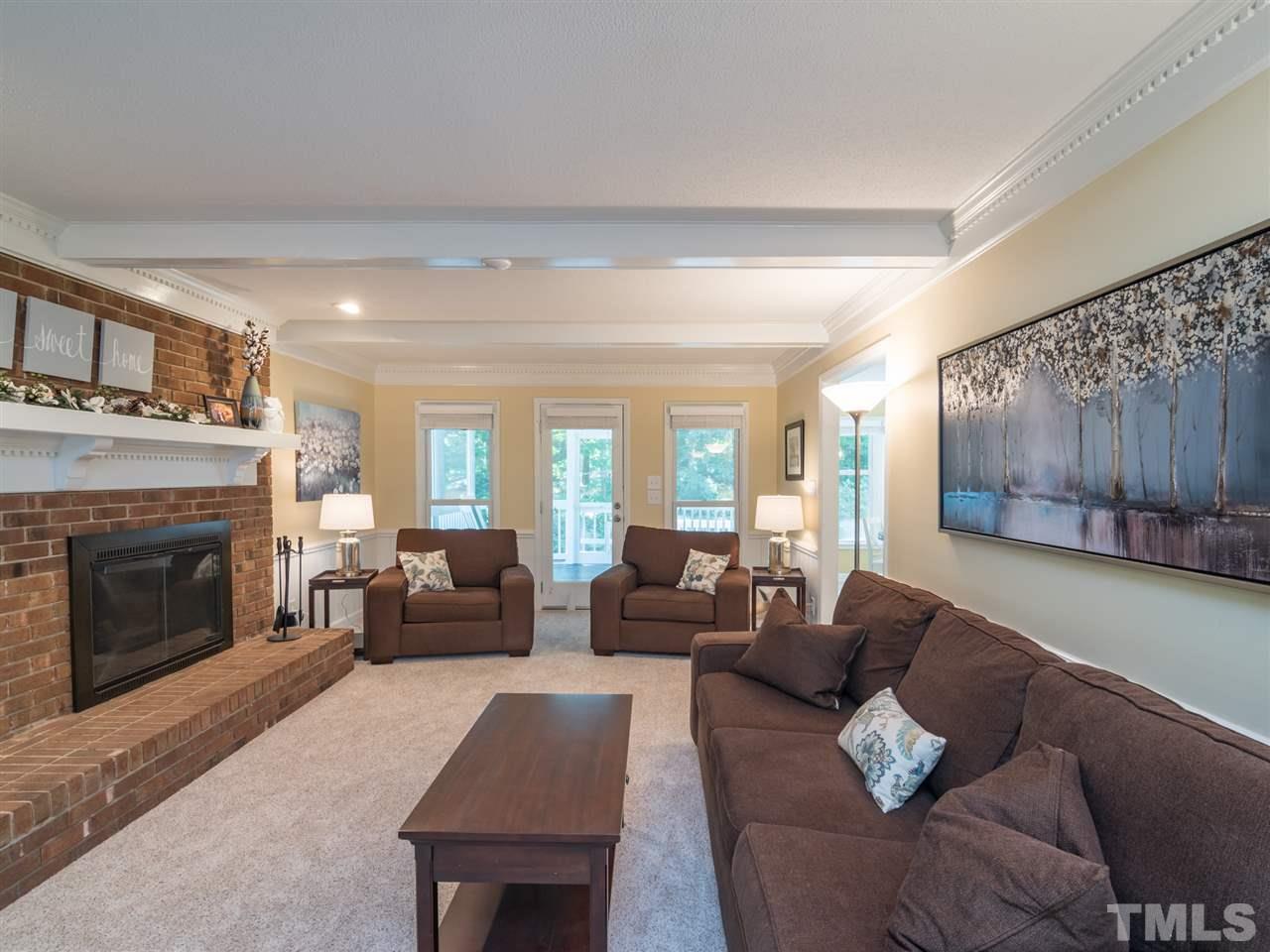 2321 Pastille Lane Raleigh, NC 27612 - Photo 3 of 30