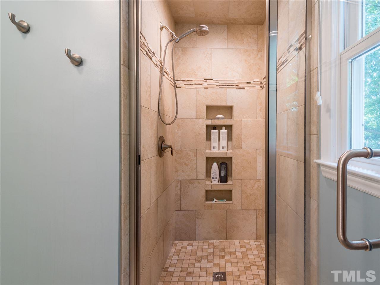 2321 Pastille Lane Raleigh, NC 27612 - Photo 22 of 30