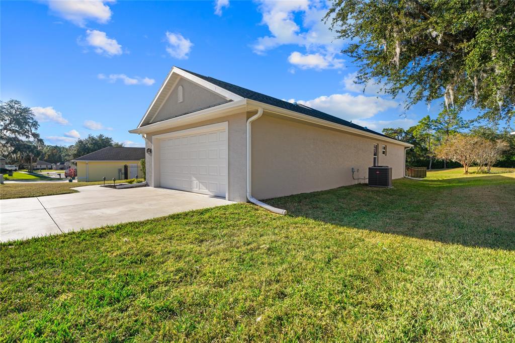 4833 Southwest 63rd Loop Ocala, FL 34474 - Photo 46 of 47 Gallery Image 46