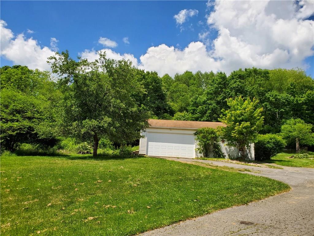 378 Jamisonville Road Butler, PA 16001 - Photo 3 of 25 Gallery Image 3