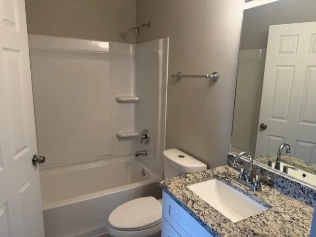 $249,000 | 588 Nantucket Way, Unit 2, Island Lake, IL 60042